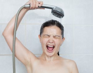 woman-in-shower-cold-water