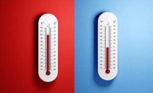thermometers-showing-high-and-low-temperatures